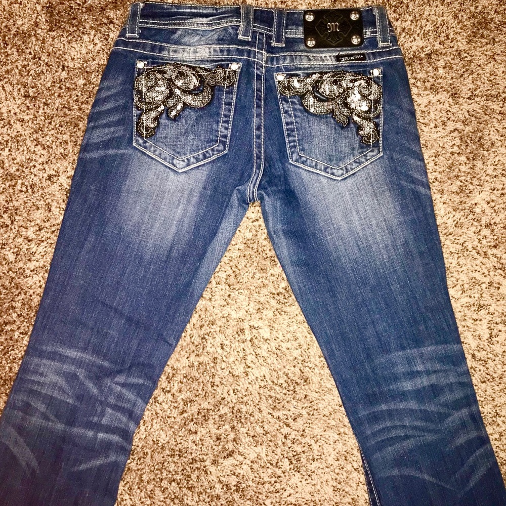 EUC Miss Me Embroidered Boot Cut Jeans